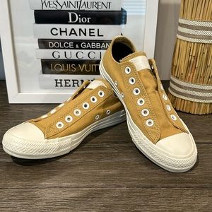 Converse Womens All Star Slip Canvas Low Top Slip-On Sneakers